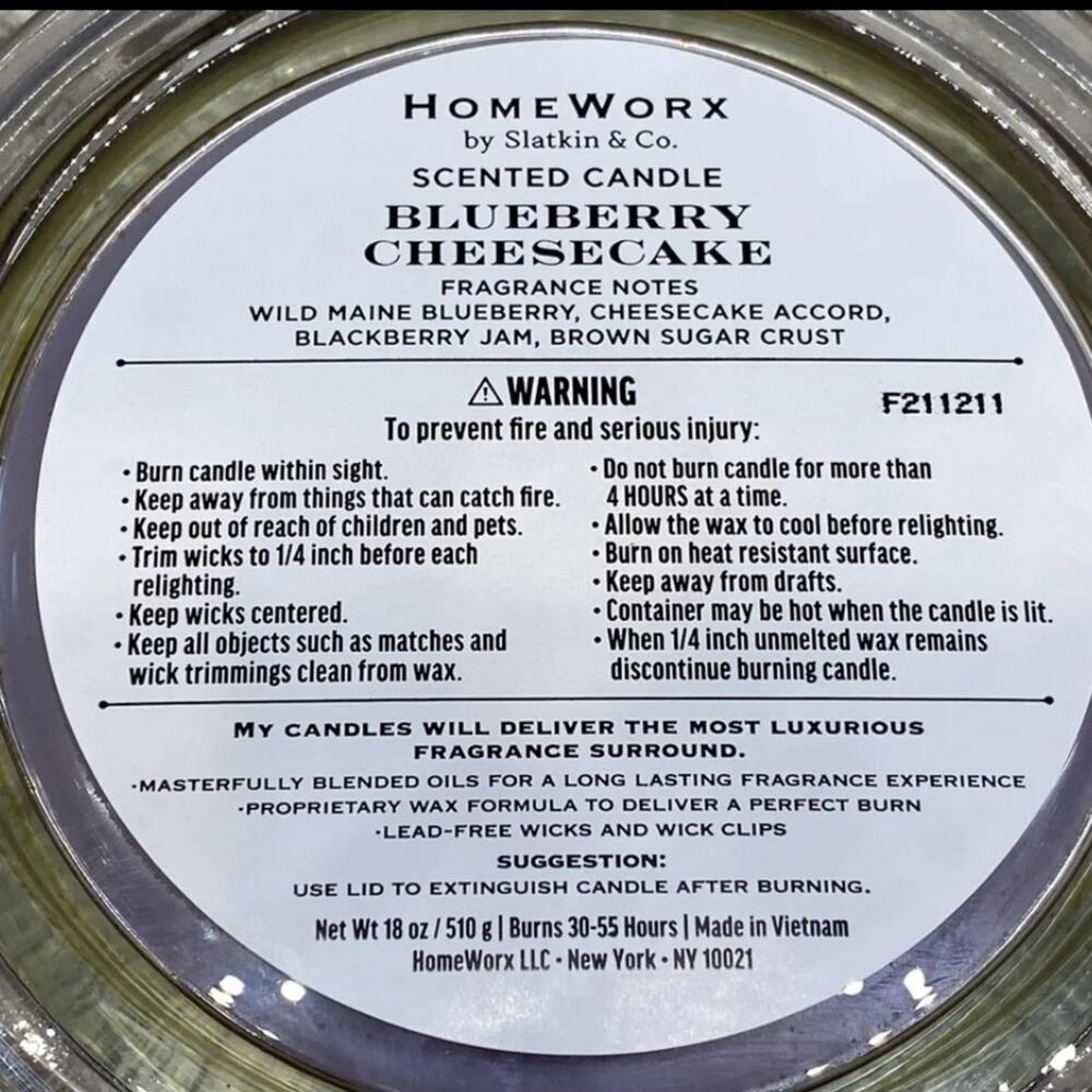 π HomeWorx Blueberry Cheesecake 4 wick candle blogger fan favorite 18 oz - Picture 3 of 12